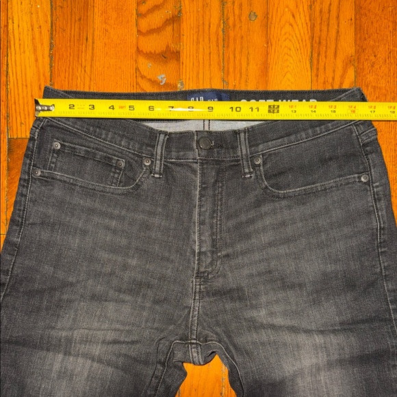 Hollister Men's Slim Straight Jeans - Charcoal Wash - Picture 5 of 8